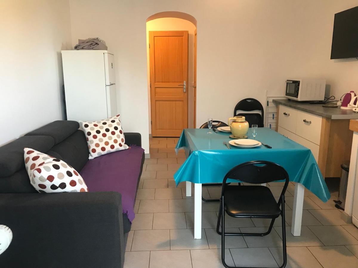 Gite D'Etape D'Aurouses داي المظهر الخارجي الصورة